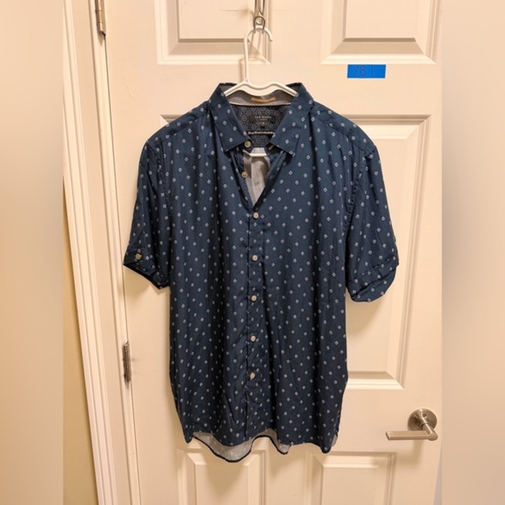 Mens Ted Baker Short Sleeve Button Down Shirt (size 5 = XL)